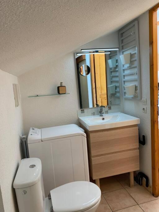 Appartement Vue Piste De Ski Praz-sur-Arly Exteriör bild